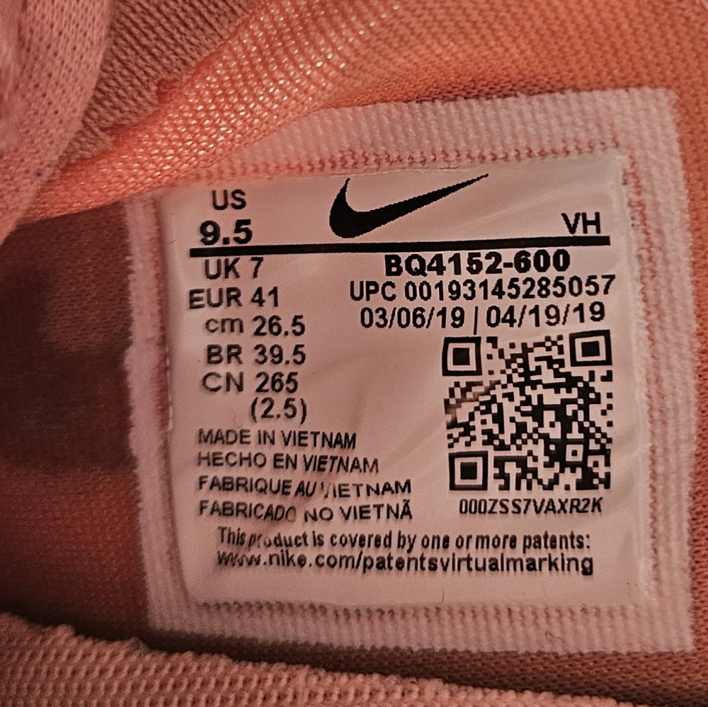 Womens Nike Renew Athletic Shoes - Picture 7 of 7